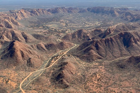 Scenic Flight: Gosses Bluff - Restaurants Sydney 3