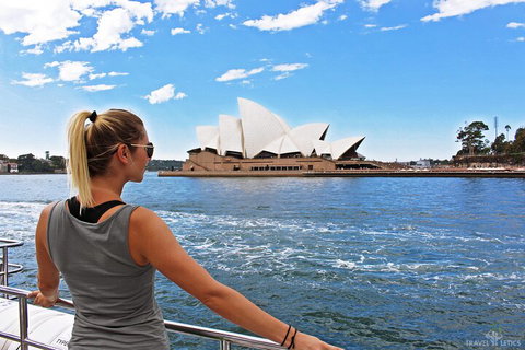 Sydney Harbour Hop On Hop Off Cruise With Taronga Zoo Entry - Restaurants Sydney 0