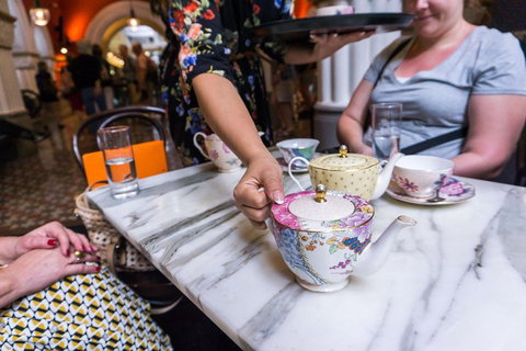Sydney Walking Tour â€”Â Secrets Of Sydney - Restaurants Sydney 1