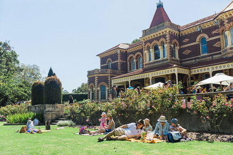 Melbourne Gardens And Days Gone By Private Tour - Restaurants Sydney 2