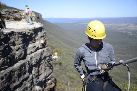 Half-Day Abseiling Adventure In Blue Mountains National Park - Restaurants Sydney 3