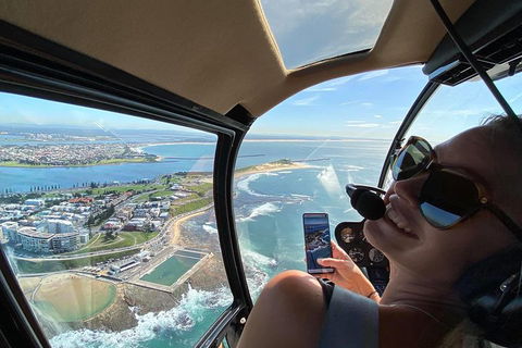 25-30 Minute Newcastle & Macquarie Helicopter Shared Flight - Restaurants Sydney 5